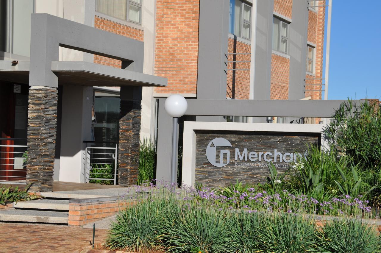 Merchant Business Class Hotel Henley on Klip Exterior photo