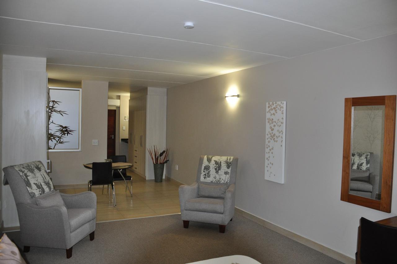 Merchant Business Class Hotel Henley on Klip Room photo